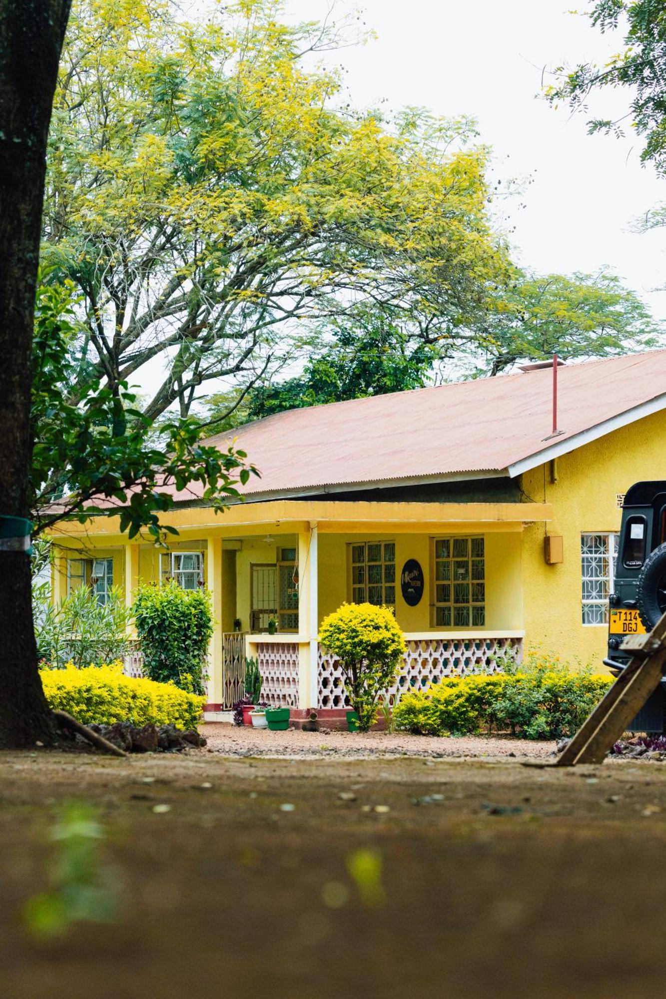 Mkoani Homestay Moshi Exterior foto